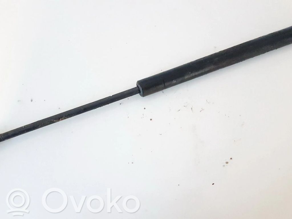 KIA Carnival Siłownik maski przedniej