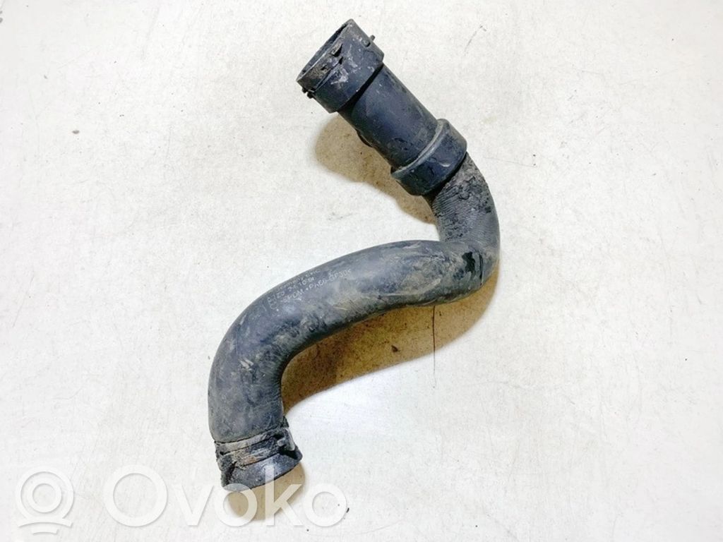 Audi A6 S6 C5 4B Tubo flessibile del liquido di raffreddamento del motore 