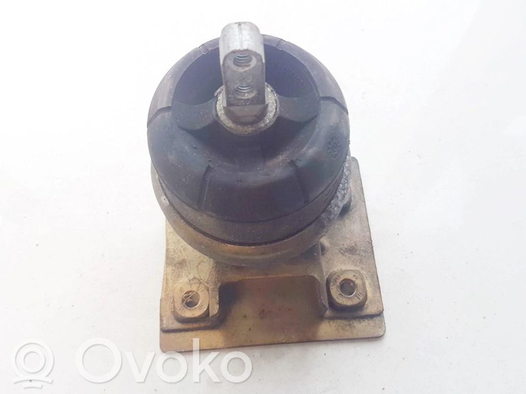 Ford Galaxy Engine mount bracket 