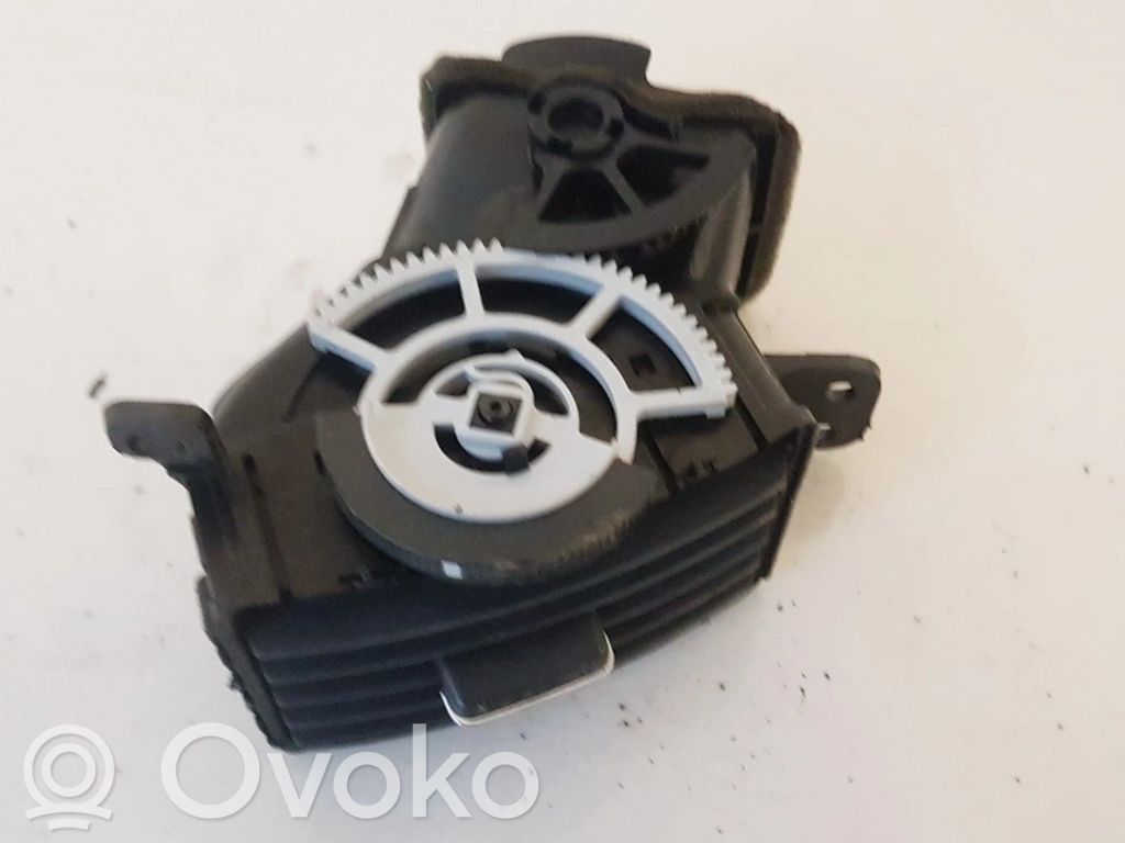 Toyota Corolla Verso AR10 Grilă ventilație centrală