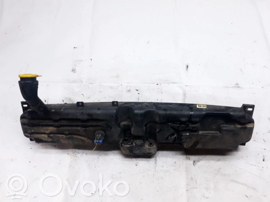 Opel Omega B2 Wischwasserbehälter 