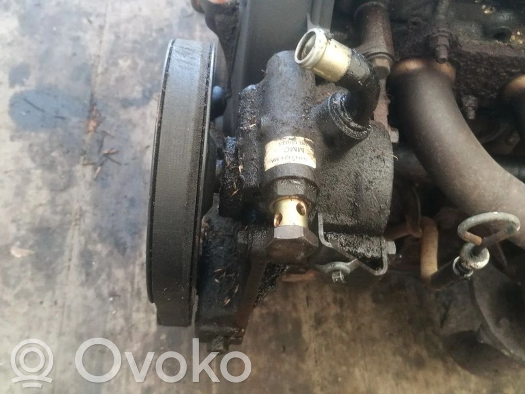 Mitsubishi Carisma Pompă servodirecție 
