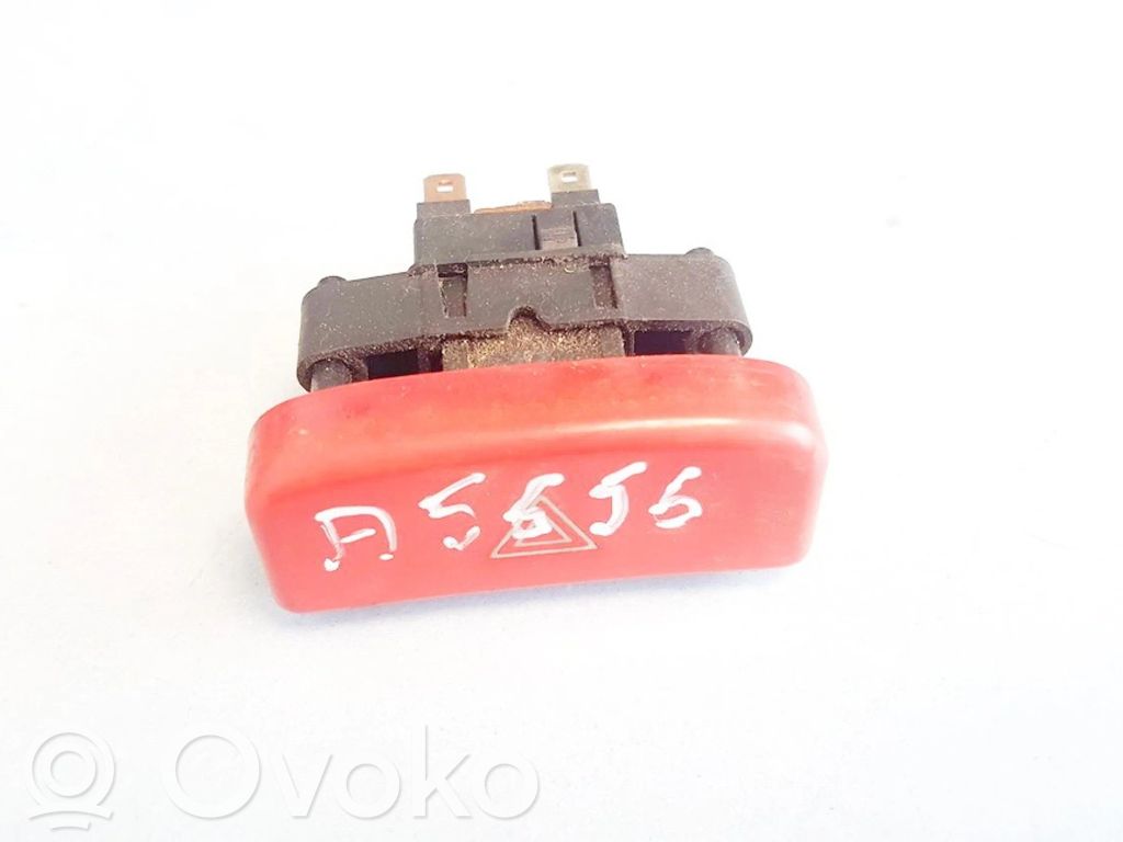 Botón interruptor de luz de peligro   A223,A223