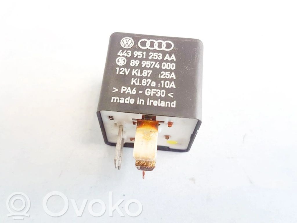 Volkswagen PASSAT B5 Alte relee 