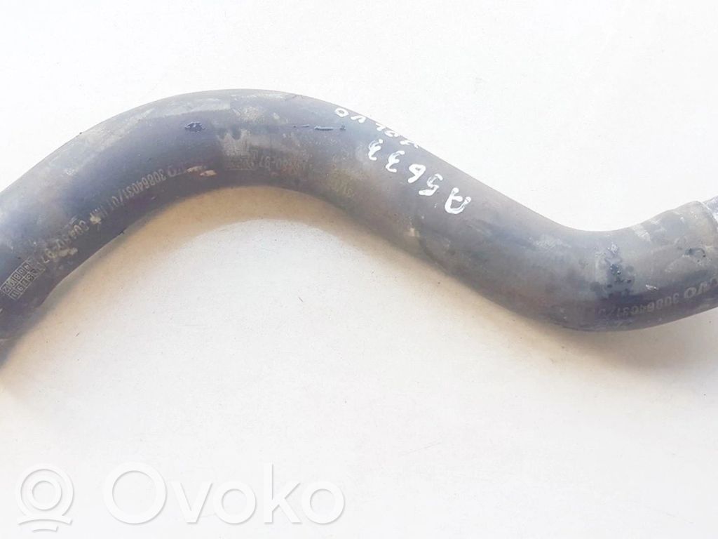 Volvo S40, V40 Tuyau de liquide de refroidissement moteur