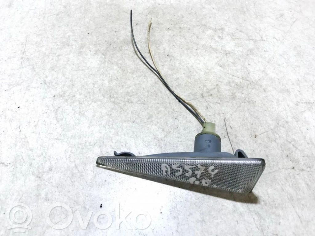 Renault Megane II Indicatore di direzione del parafango anteriore