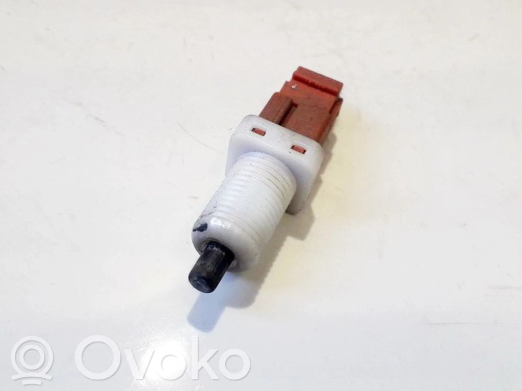 Interruptor sensor del pedal de freno