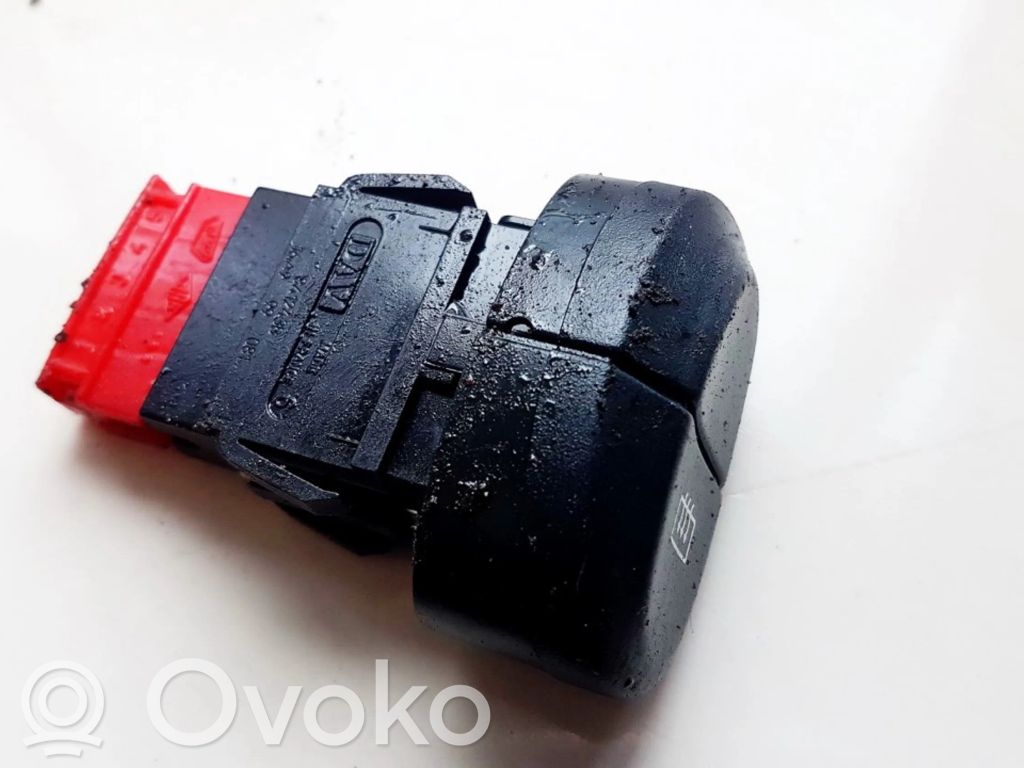 Renault Scenic I Przycisk / Przełącznik ogrzewania szyby przedniej / czołowej