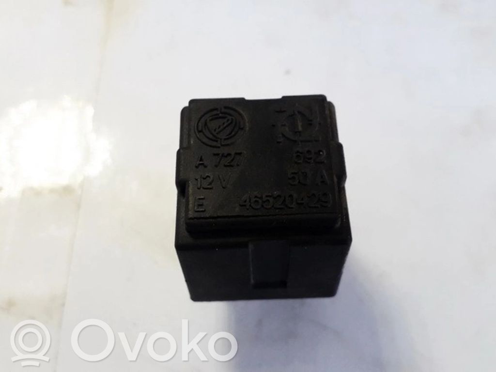 Fiat Punto (188) Inne przekaźniki 