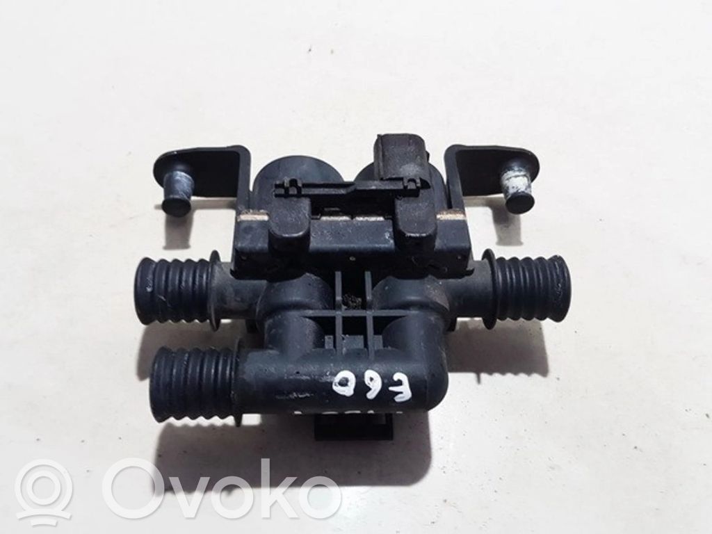 BMW 5 E60 E61 Coolant heater control valve 