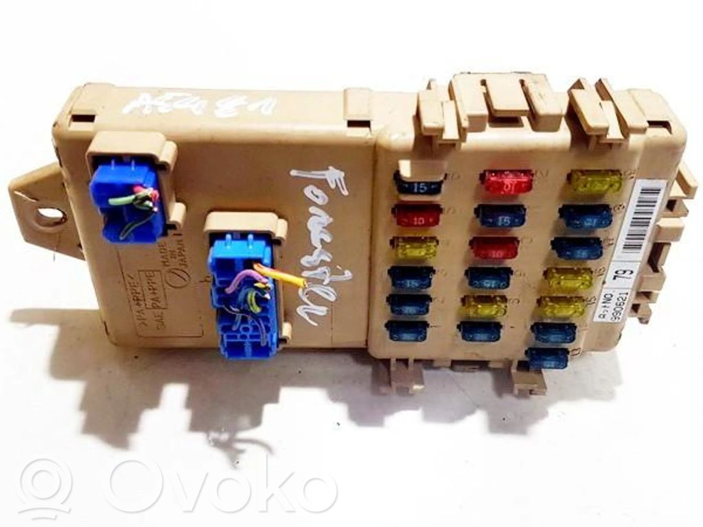 Subaru Forester SF Saugiklių dėžė (komplektas) 