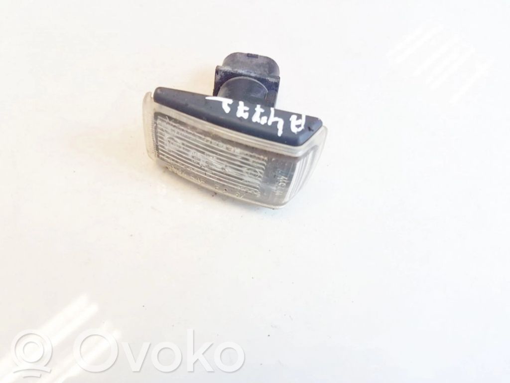 Volvo S70  V70  V70 XC Semnalizator bară față 