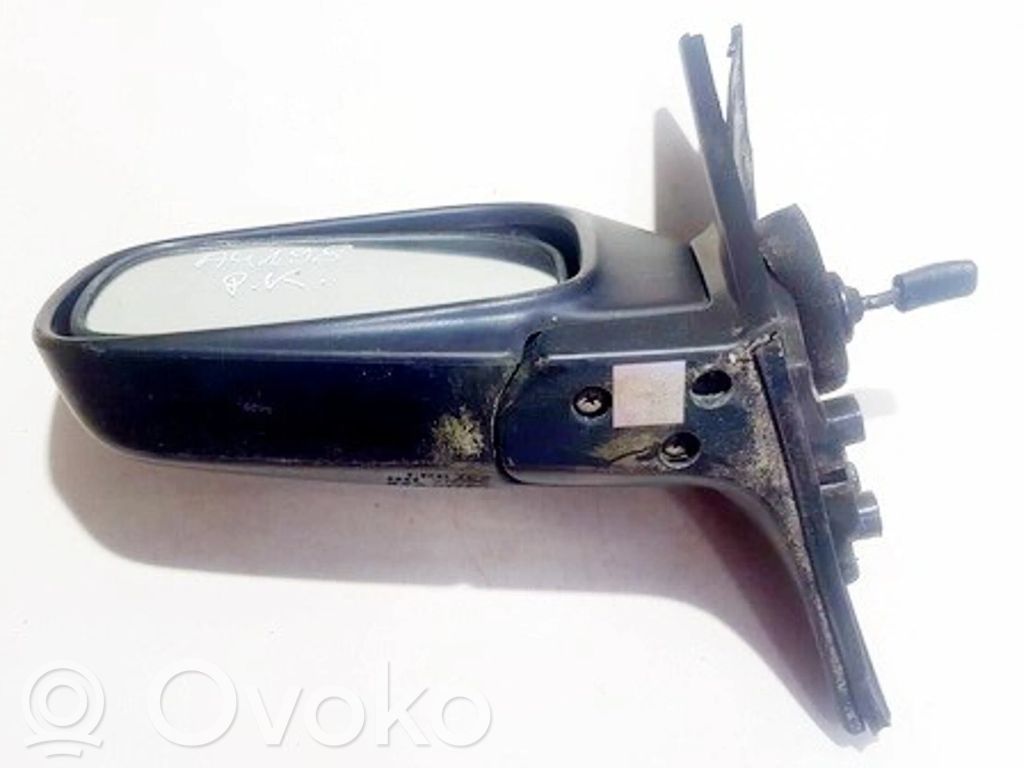 Nissan Sunny Elektryczne lusterko boczne drzwi przednich 
