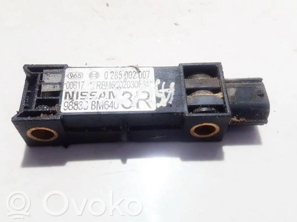 Nissan Almera N16 Airbagsensor Crashsensor Drucksensor