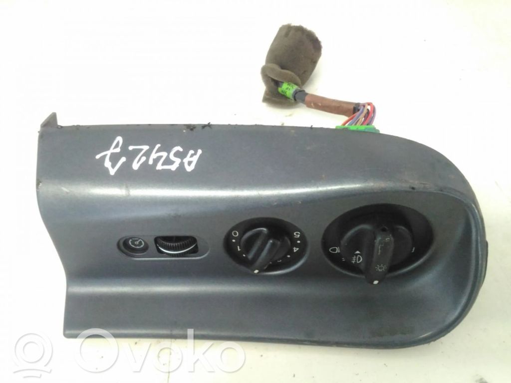 Ford Mondeo MK I Interruptor de luz 