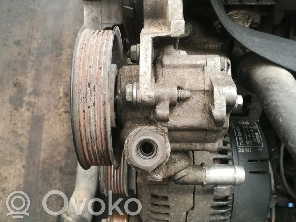 Ohjaustehostimen pumppu   038145255A,038145255A