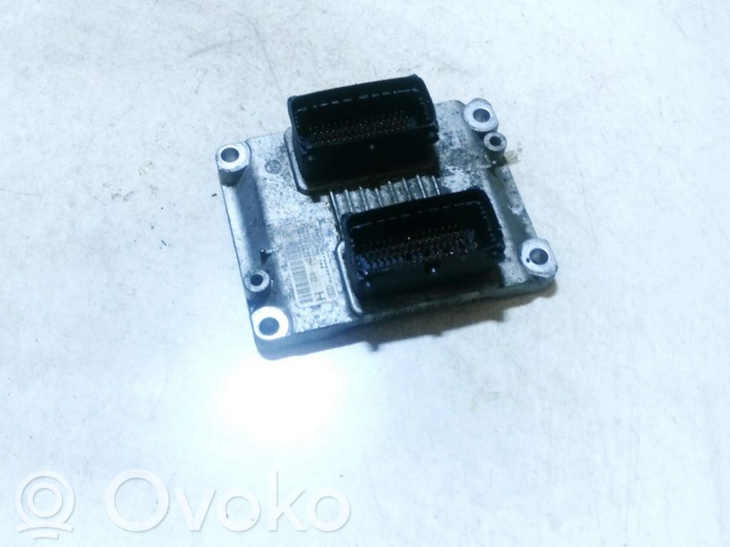 Alfa Romeo 147 Sterownik / Moduł ECU 