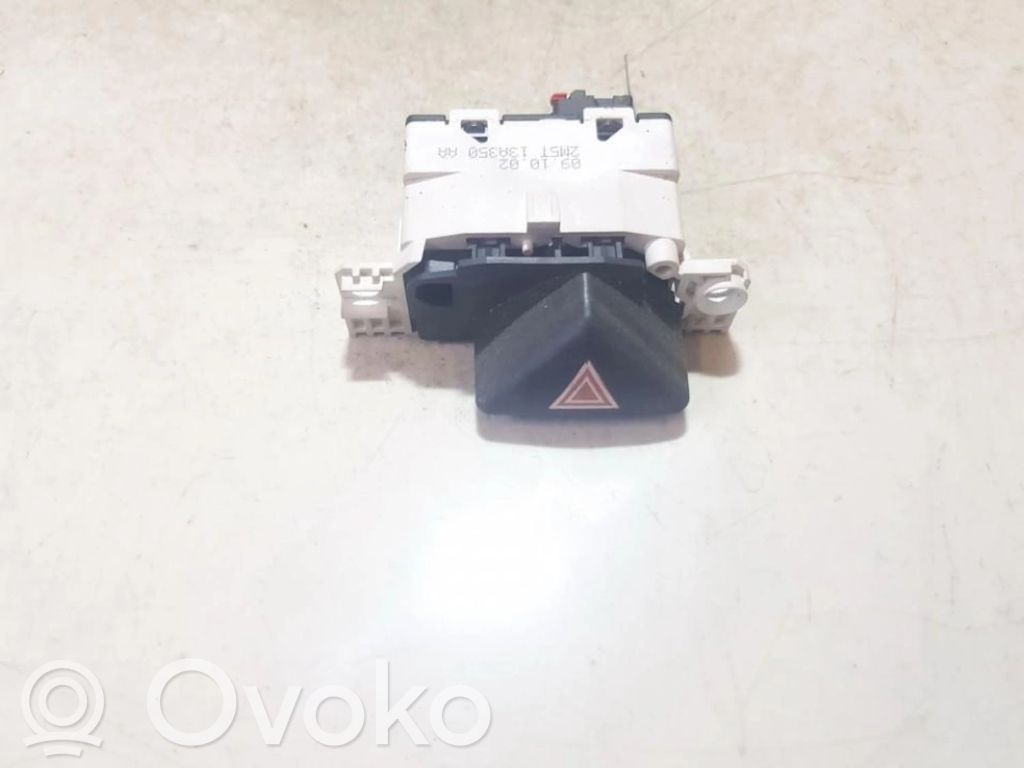 Interrupteur feux de détresse   2M5T13A350AA,2M5T13A350AA