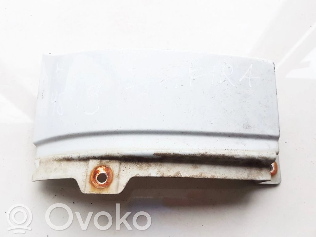 Opel Zafira A Rivestimento modanatura del faro posteriore 