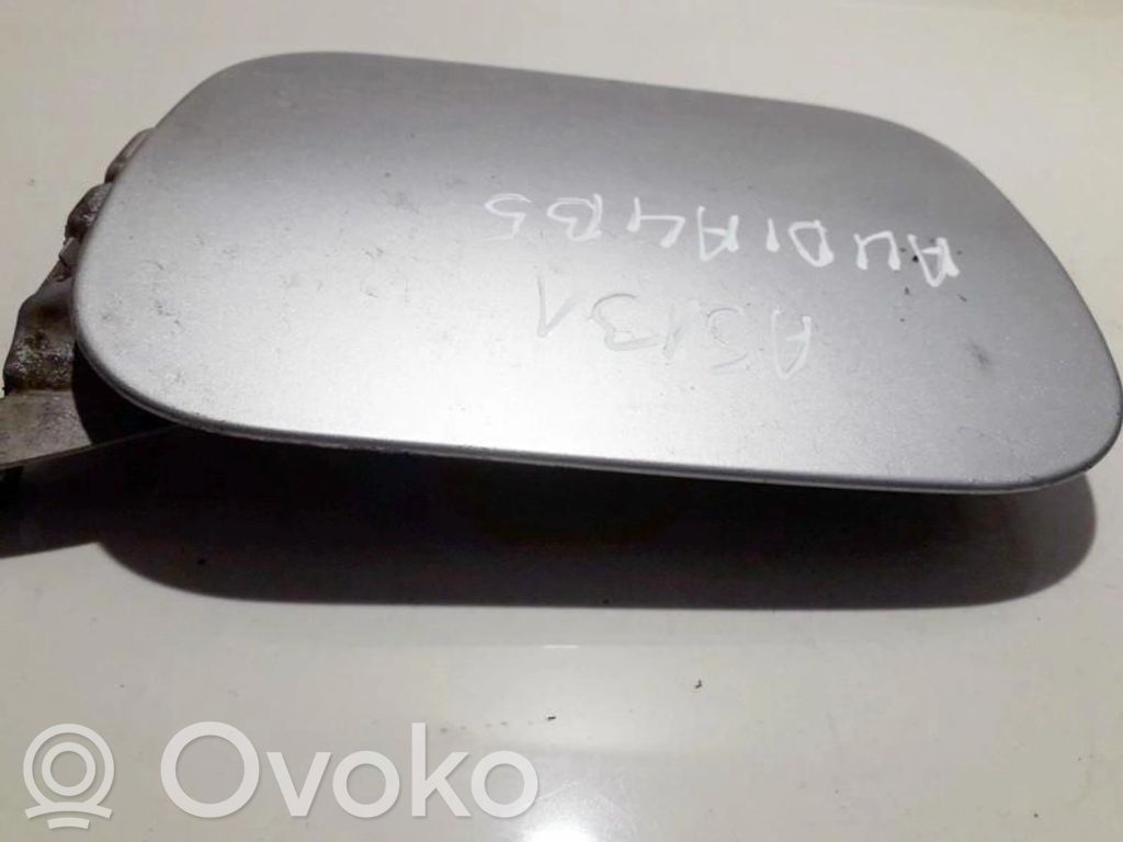 Tankdeckel Tankklappe   8D0010136M,034010105K,8D0010136M