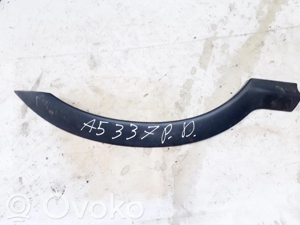 Opel Zafira A Etupyöräkotelon koristelista 