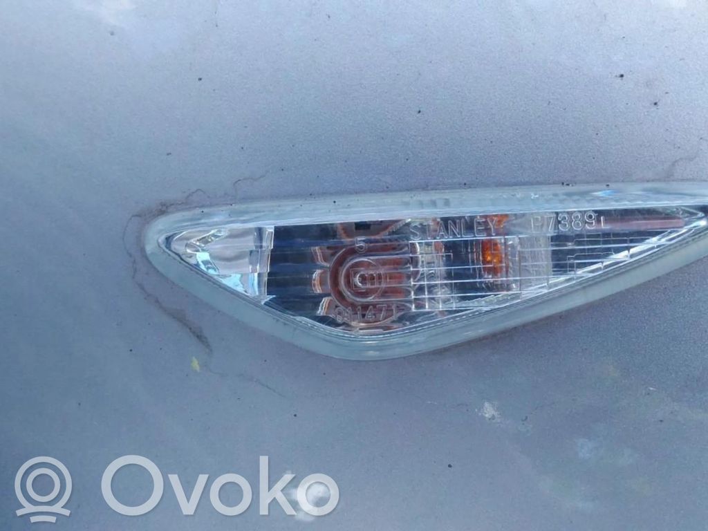 Mazda 6 Indicatore di direzione del parafango anteriore 