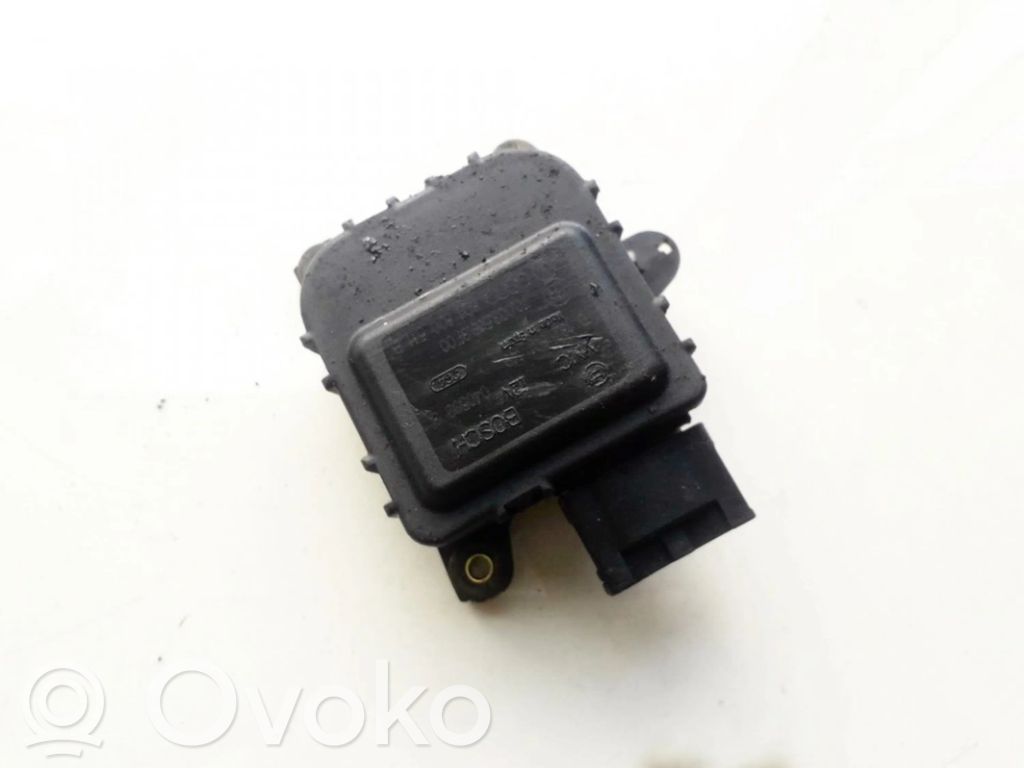 Audi A4 S4 B5 8D Motor/actuator clapetă aer 