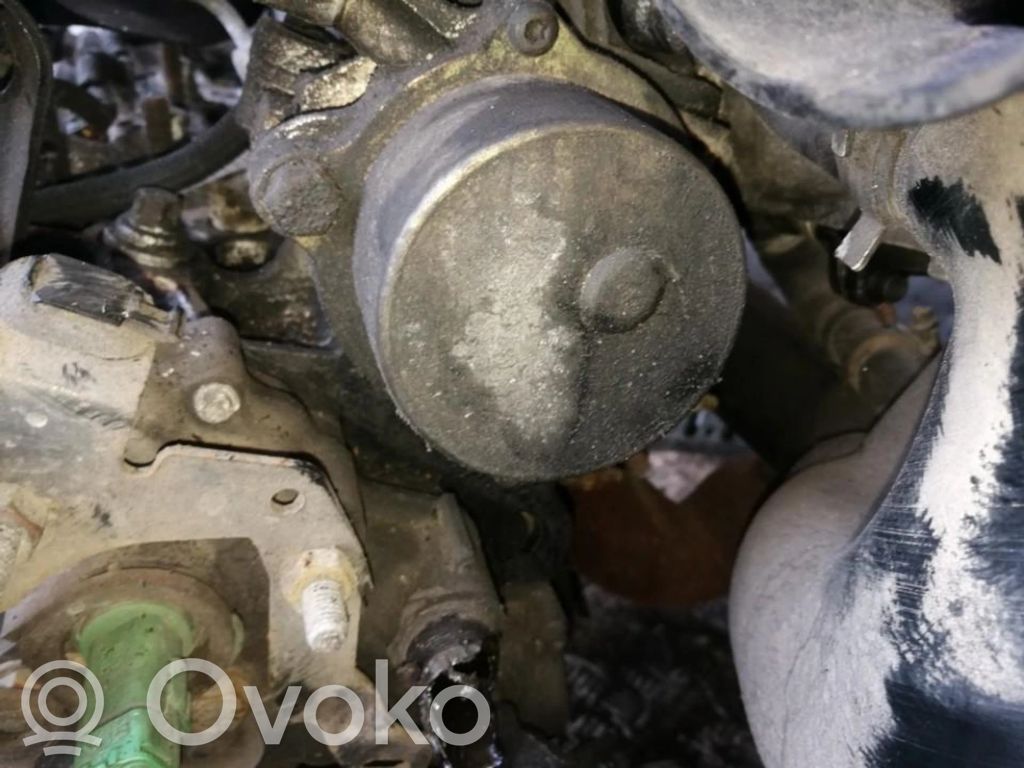 Peugeot 406 Pompa podciśnienia 