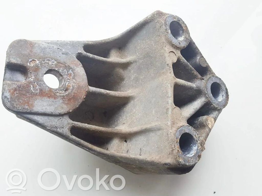 Opel Vectra B Suport motor