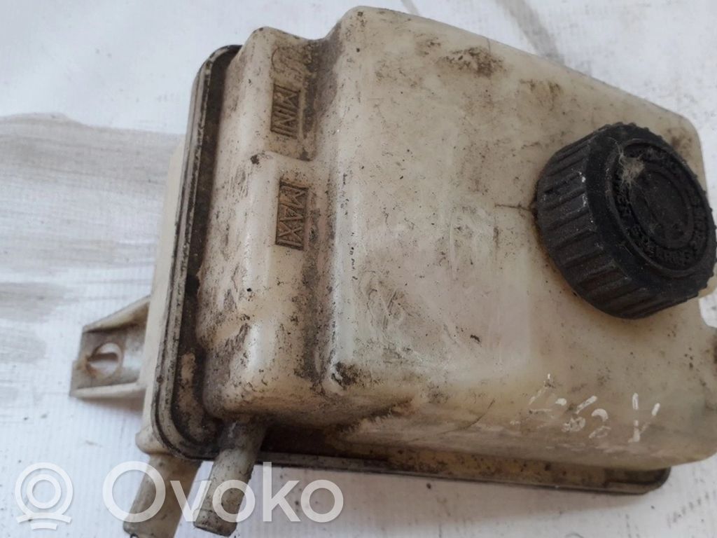 Peugeot 306 Ausgleichsbehälter Servopumpe 