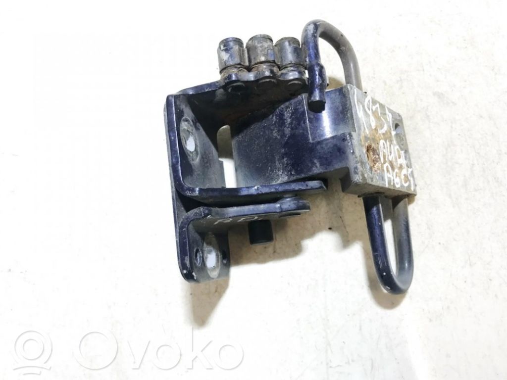 Audi A6 S6 C5 4B Cerniera superiore della portiera anteriore