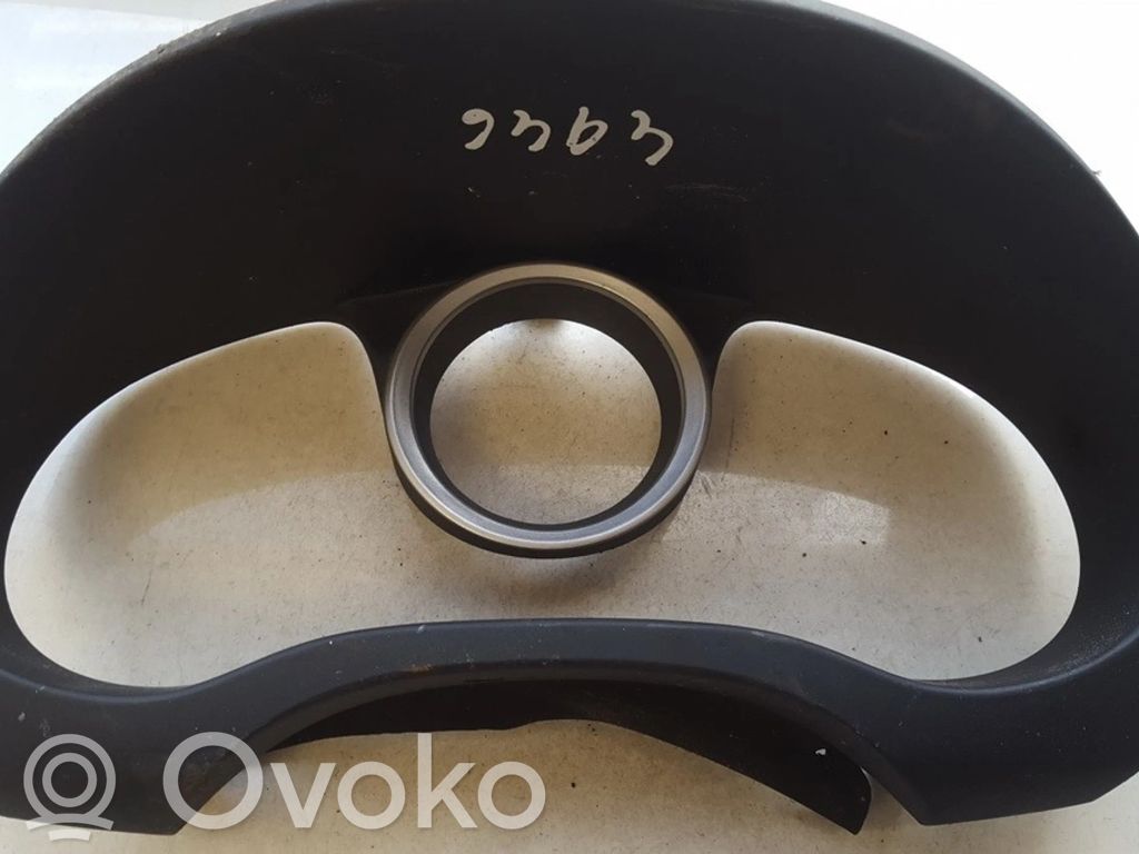 Toyota RAV 4 (XA20) Cornice cruscotto