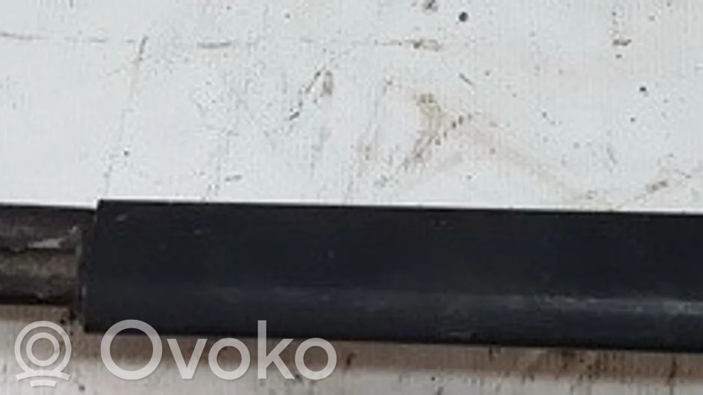 Toyota RAV 4 (XA20) Barra del techo