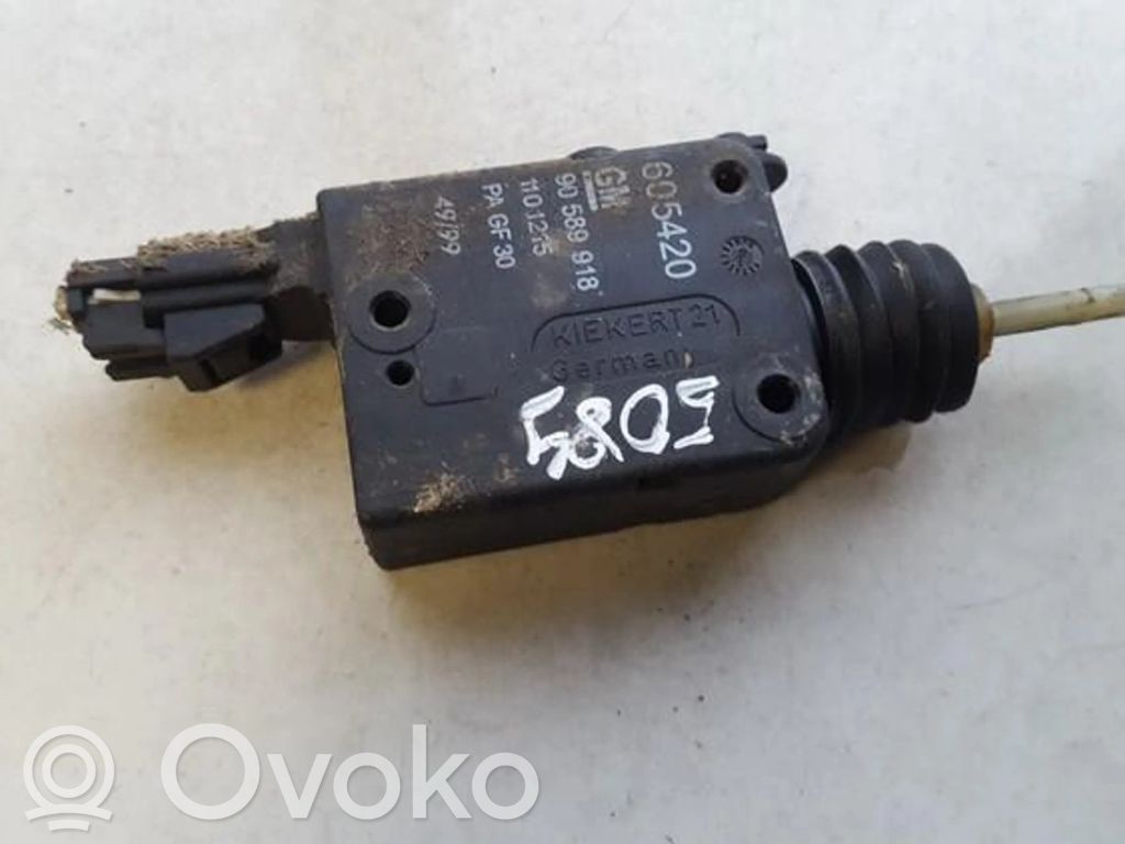 Opel Zafira A Motor închidere centralizată 