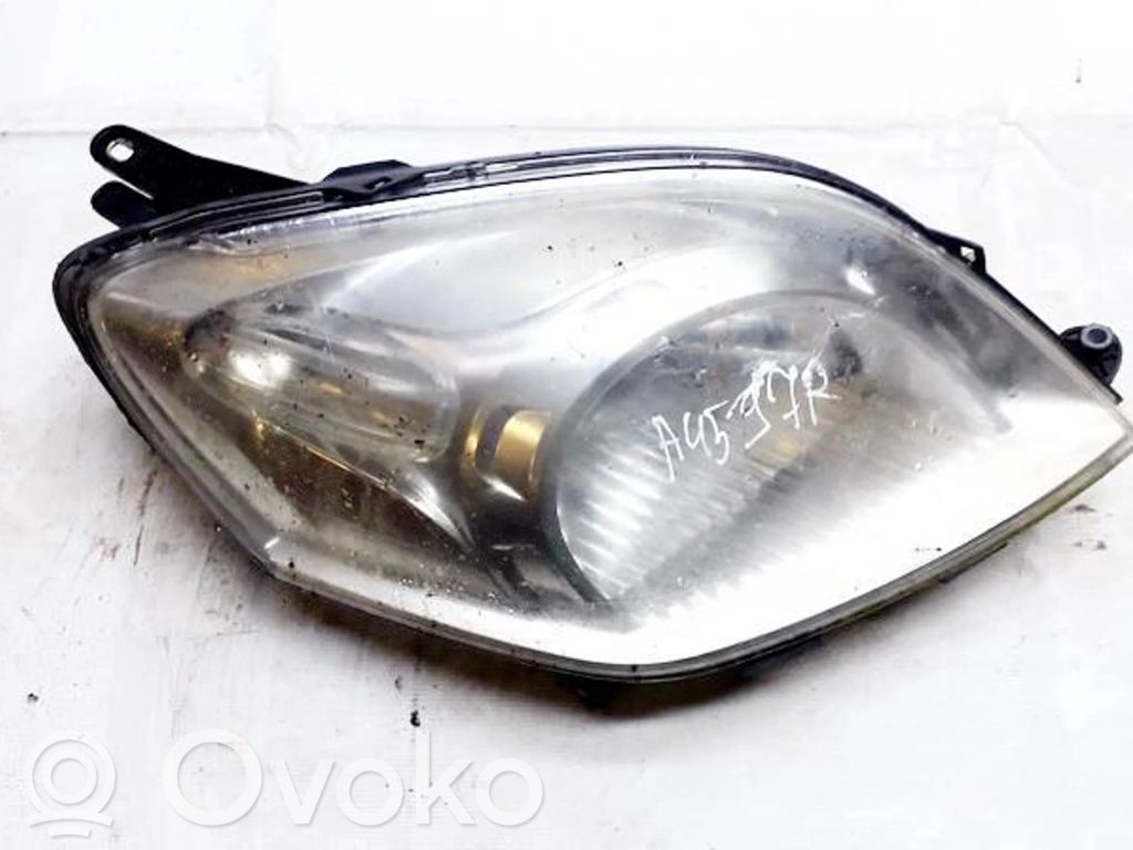 Citroen Nemo Lampa przednia 