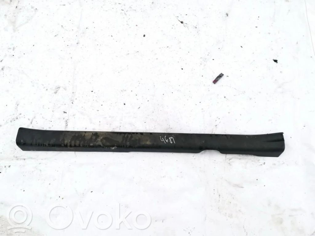 Toyota Yaris Einstiegsleiste Zierleiste vorne