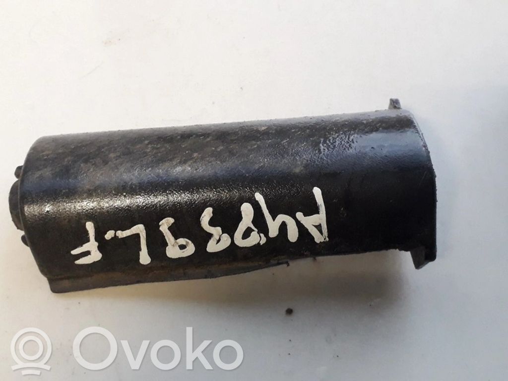 Moldura de la aleta trasera   8D0853579A,8D0853579A
