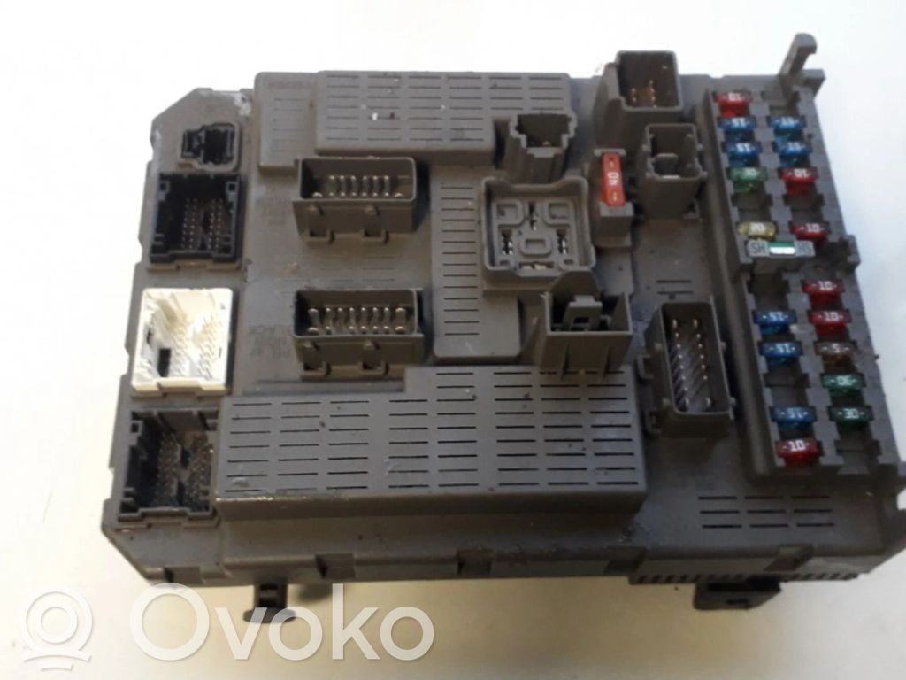 Citroen C5 Module confort 