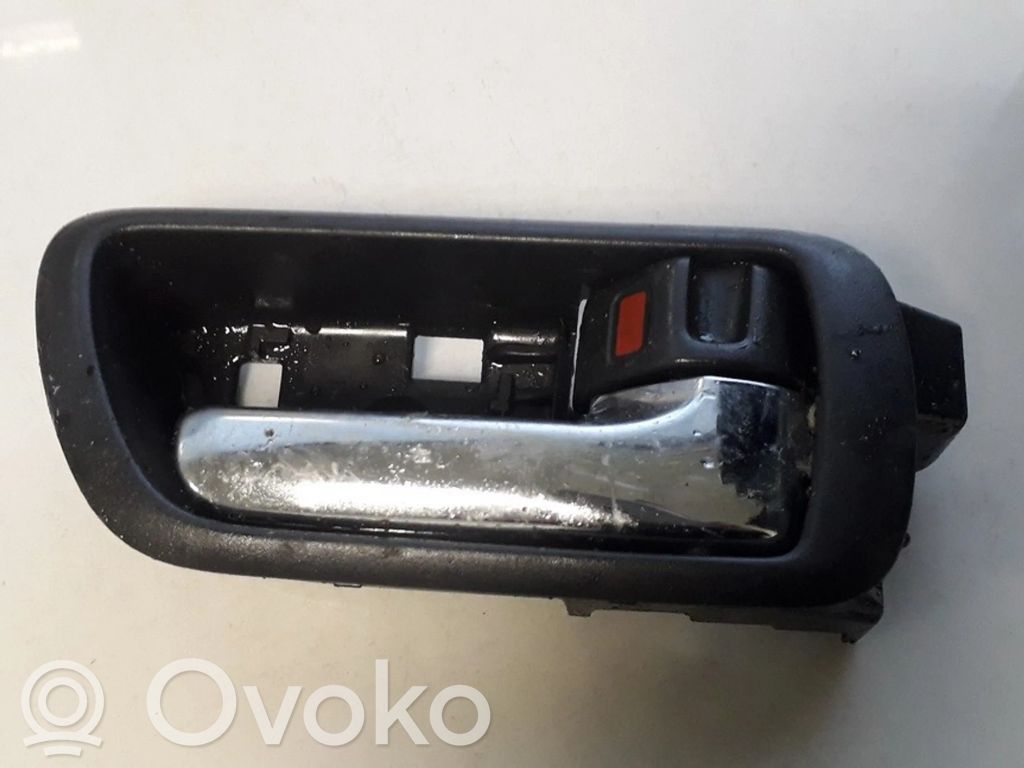 Toyota Corolla Verso AR10 Maniglia interna per portiera posteriore