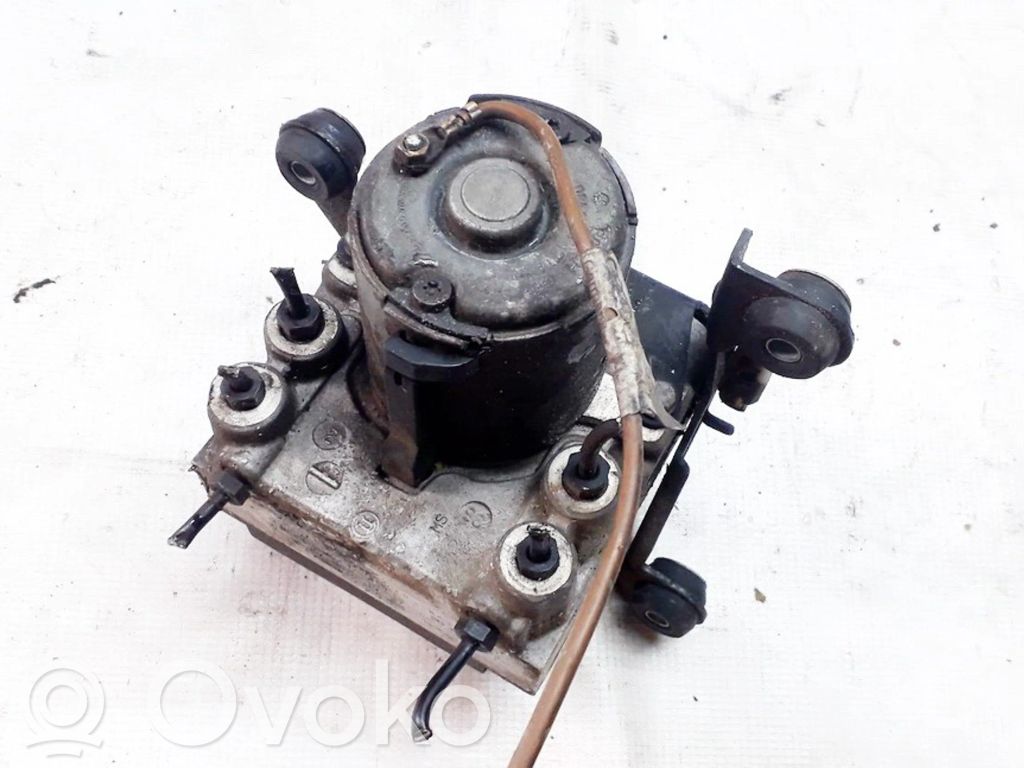 Audi A4 S4 B5 8D Pompa ABS