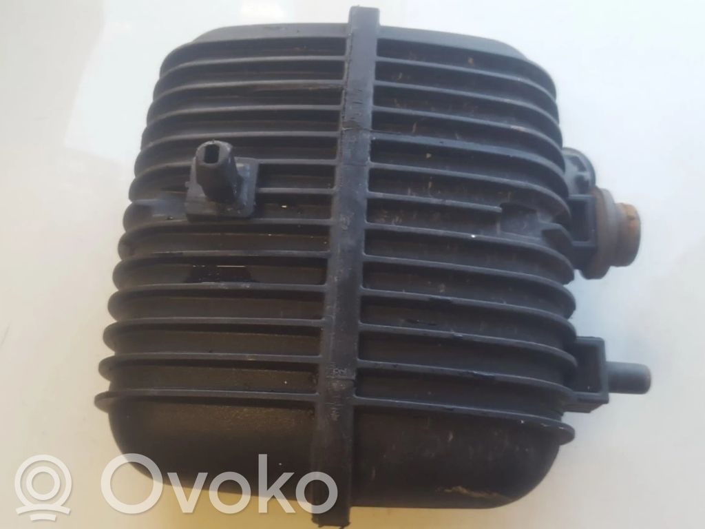 Audi A6 S6 C6 4F Rezervor aer vacuum