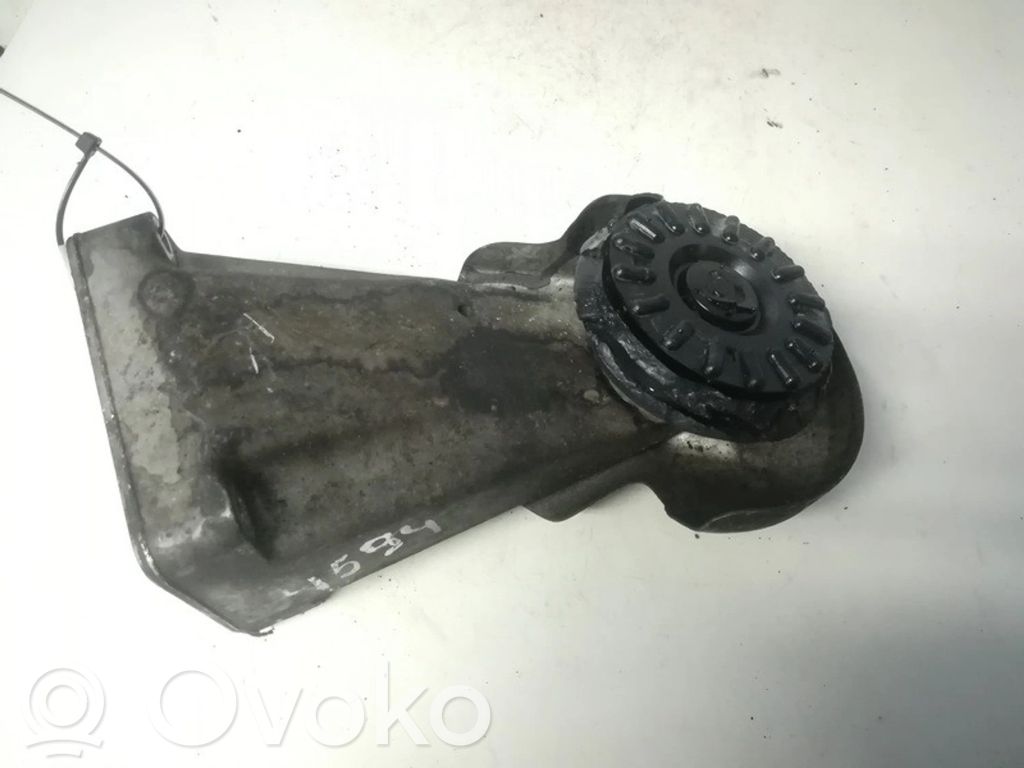 Mercedes-Benz C W203 Supporto di montaggio del motore