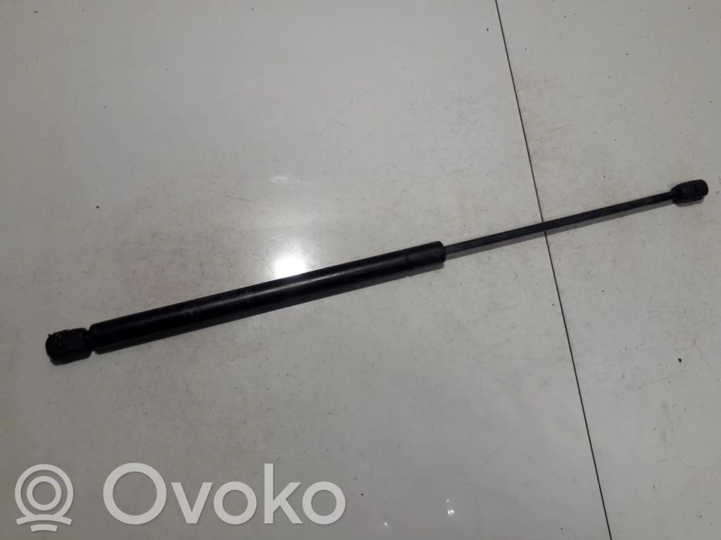 Mercedes-Benz A W168 Takaluukun tuen kaasujousi 
