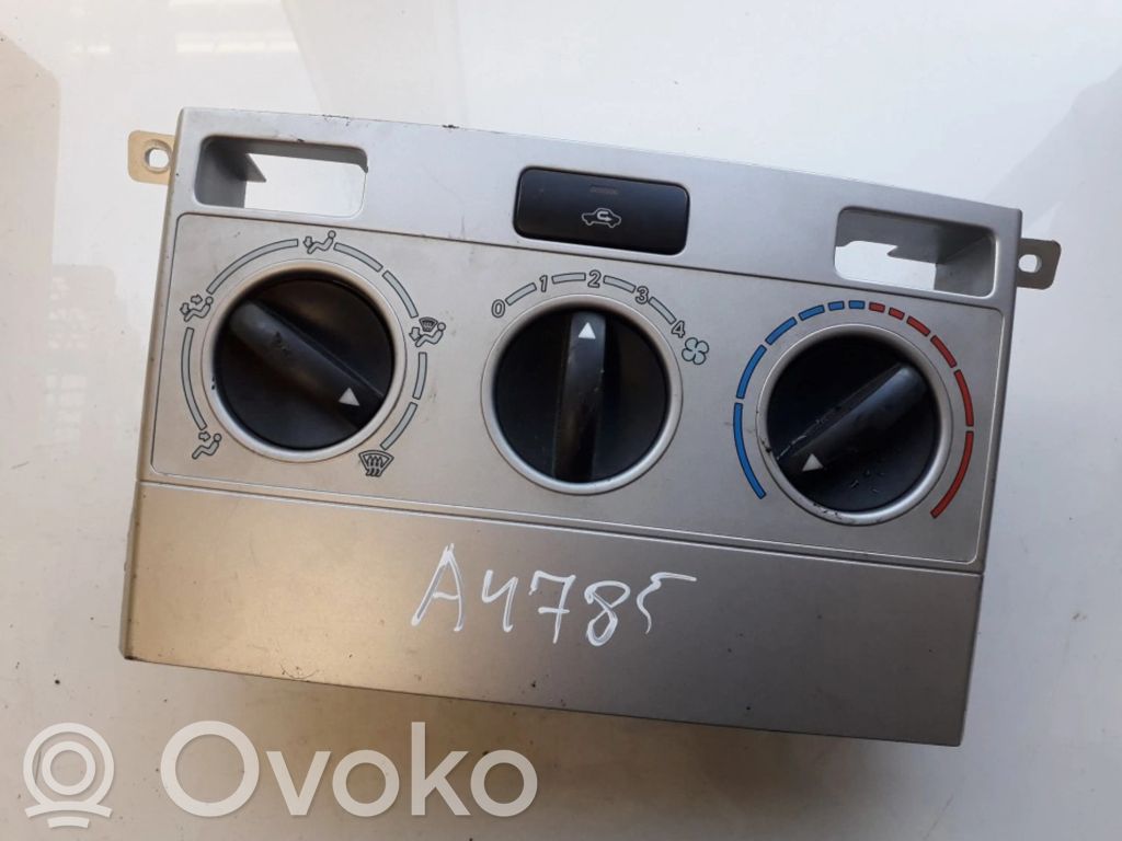 Toyota Corolla Verso AR10 Unitate control climatizare 