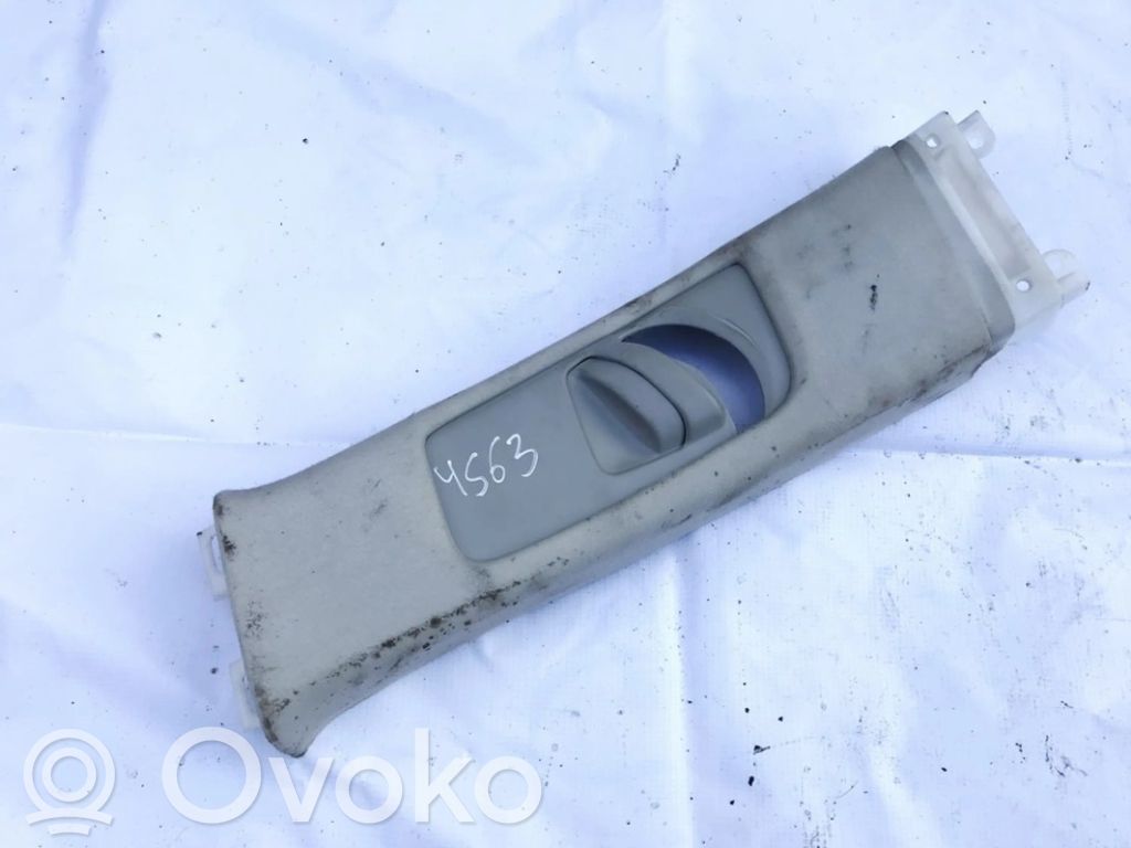 Toyota Corolla Verso AR10 Otros repuestos del interior 