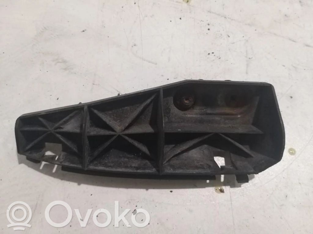 Toyota Corolla Verso AR10 Suport montare bară spate 