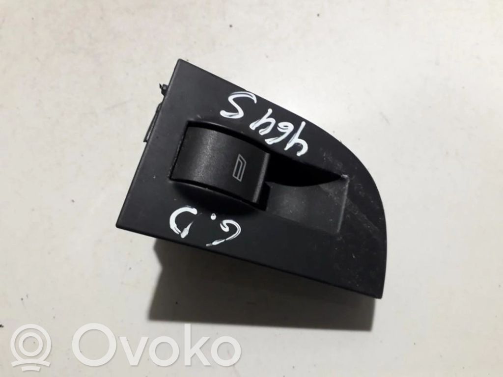Audi A6 S6 C5 4B Interruttore di controllo dell’alzacristalli elettrico