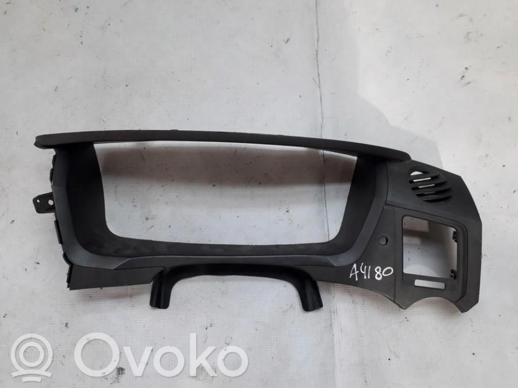 SsangYong Kyron Verkleidung des Armaturenbretts 