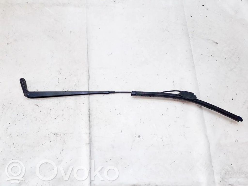 Brazo del limpiaparabrisas delantero   071956,071956