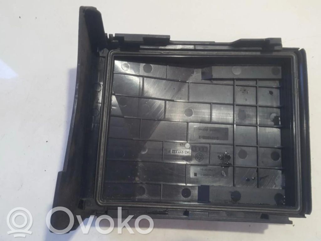 Volkswagen Golf V Coperchio scatola dei fusibili